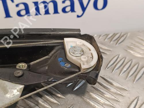 Lève-vitre avant droit FORD FOCUS I (DAW, DBW) 1.6 16V | BP16424462C23 