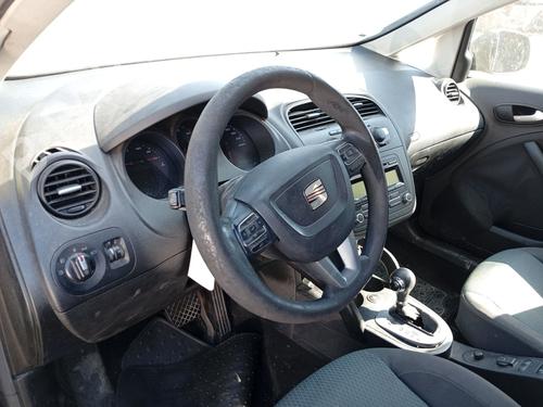 Used Steering column Steering column 37646262 37646262