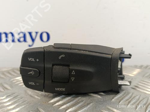 Used Steering wheel controls SEAT IBIZA IV (6J5, 6P1) [2008-2017]  19647291