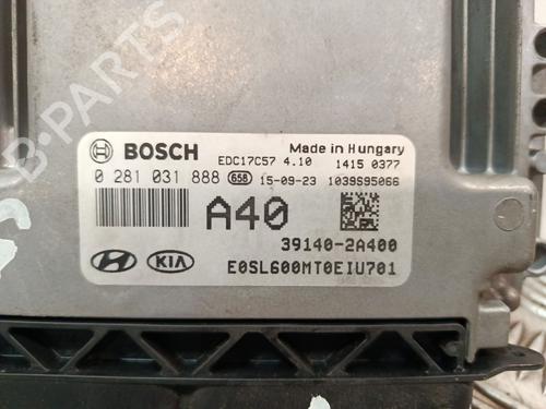 Engine control unit (ECU) KIA SPORTAGE III (SL) 1.7 CRDi | BP37613464M57 - Image 3