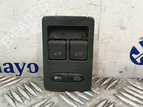 Used Left front window switch VW POLO (6N2) 1.4 TDI (75 hp) 32349826