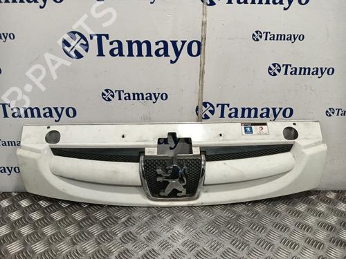 Used Grille PEUGEOT PARTNER Box Body/MPV (5_, G_) 1.6 HDi 75 (75 hp) 29475832