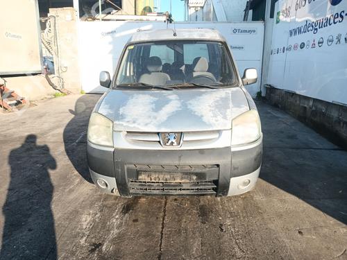 Right taillight PEUGEOT PARTNER MPV (5_, G_) 1.6 HDi 75 | BP31793257C35 