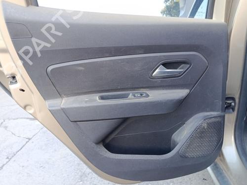 BP32663739C24 main image