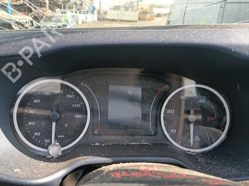Used Instrument cluster Instrument cluster IVECO DAILY VI Van 35S18, 35C18, 40C18, 50C18, 60C18, 65C18, 70C18 (180 hp) 34607021 34607021