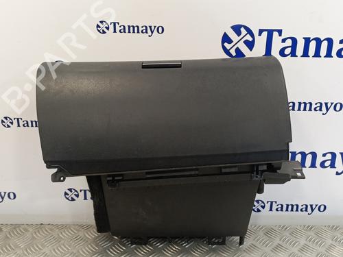 Used Glove box MERCEDES-BENZ B-CLASS Sports Tourer (W245) [2005-2011]  18160874