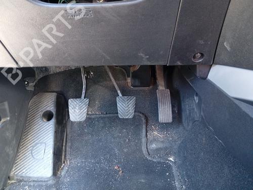 clutch-pedal-mitsubishi-asx-ga_w_-2009-34475616 main image