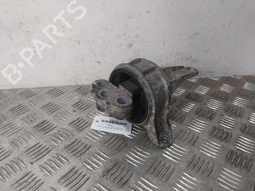 Used Engine mount Engine mount 39499825 39499825
