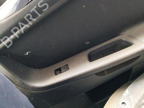 Used Right rear window switch Right rear window switch MITSUBISHI LANCER VIII (CY_A, CZ_A) 1.8 (CY3A, CY6A) (143 hp) 39815210 39815210