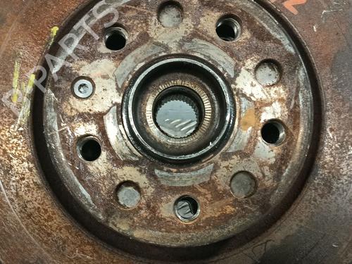 Left front steering knuckle VW GOLF VI (5K1) 1.6 TDI | BP31907445M25 