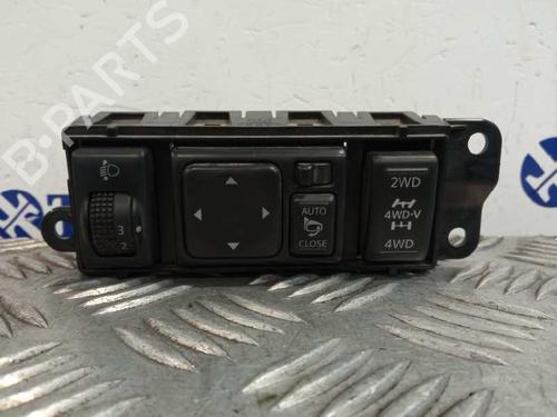 Used Mirror switch NISSAN JUKE (F15) [2010-2019]  27477194