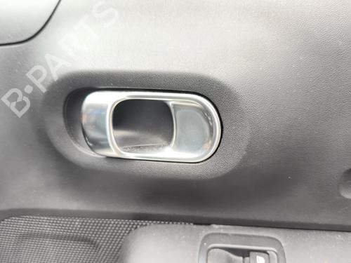 Used Front right interior door handle Front right interior door handle 38461224 38461224