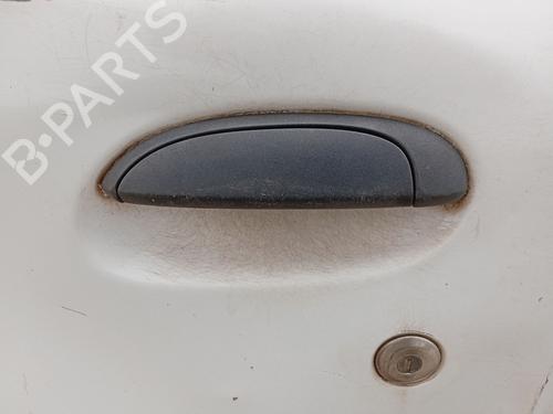 Used Front left exterior door handle Front left exterior door handle RENAULT CLIO II (BB_, CB_) 1.5 dCi (B/CB3M) (64 hp) 35895799 35895799