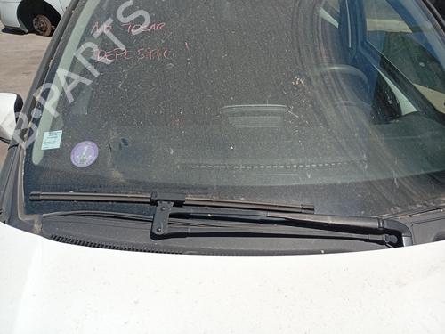 Used Front windshield wiper arm Front windshield wiper arm CITROËN C1 (PM_, PN_) 1.0 (68 hp) 36500732 36500732