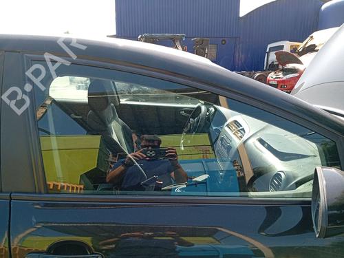 Used Front right door window Front right door window SEAT LEON (1P1) 1.4 TSI (125 hp) 36221664 36221664