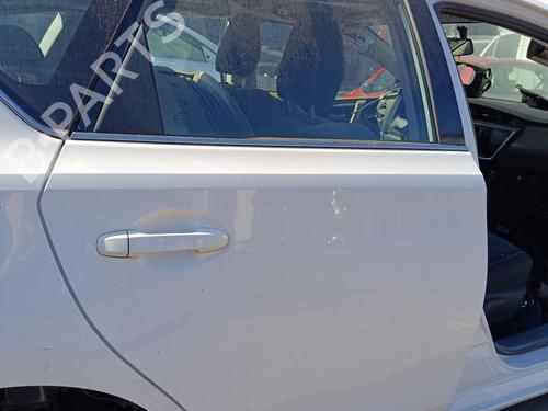 Dør høyre bak TOYOTA AURIS (_E18_) 1.4 D-4D (NDE180_, NDE180R) (90 hp) 29936255