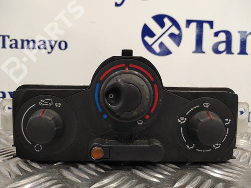 Airco bedieningspaneel RENAULT KANGOO / GRAND KANGOO II (KW0/1_) 1.5 dCi 70 (KW0V, KW0A) (68 hp) 10294411
