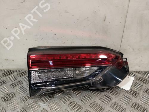 left-tailgate-light-toyota-rav-4-v-_a5_-_h5_-2018-37467675 main image