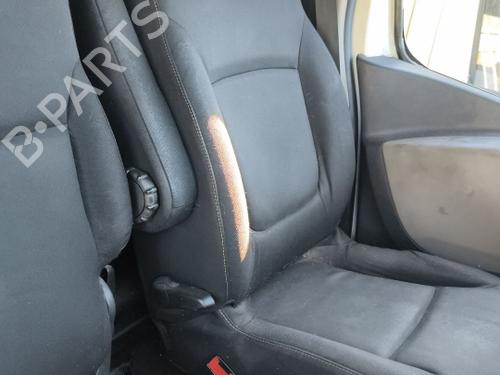 Used Seat buckle Seat buckle RENAULT TRAFIC III Van (FG_) 1.6 dCi 120 (FGMB, FGMC) (120 hp) 40299624 40299624