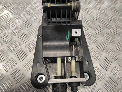 Gear lever PEUGEOT 208 I (CA_, CC_)  | BP16025391M90 