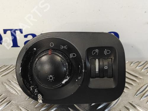 Used Headlight switch SEAT ALTEA (5P1) 1.6 (102 hp) 13415328