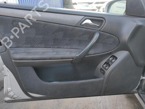 Køler MERCEDES-BENZ C-CLASS (W203)  | BP23232648M31 