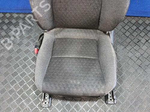 Left front seat TOYOTA YARIS (_P21_, _PA1_, _PH1_) 1.5 Hybrid (MXPH10, MXPH11) | BP29355800C15 