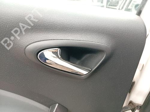 Venstre bagtil invendig håndtag Venstre bagtil invendig håndtag SEAT IBIZA IV (6J5, 6P1) 1.6 TDI (90 hp) 37521781 37521781