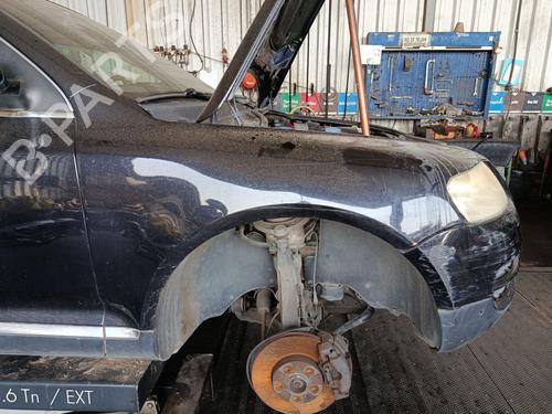 Used Right front fenders VW TOUAREG (7LA, 7L6, 7L7) [2002-2013]  27987112