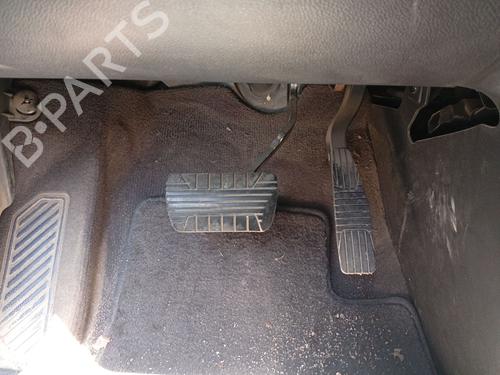 Used Pedal Pedal 37640868 37640868