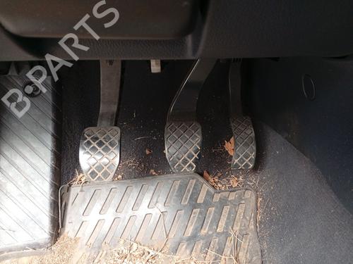 break-pedal-audi-a6-c6-4f2-2004-2005-2006-2007-2008-2009-2010-2011-36552471 main image