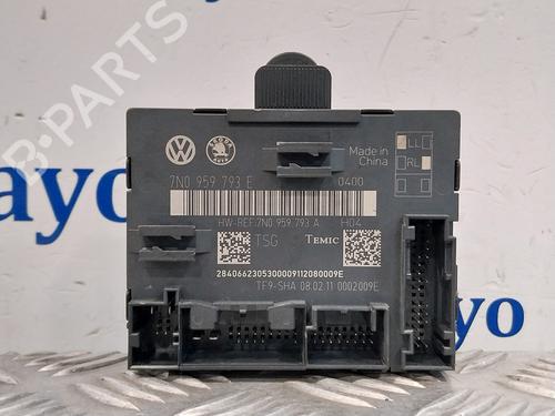 Used Electronic module SKODA YETI (5L) 1.2 TSI (105 hp) 22398816