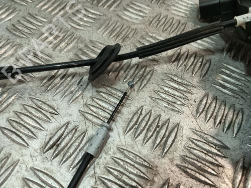 Front left lock LAND ROVER DISCOVERY IV (L319) 3.0 SDV6 4x4 | BP32280934C98 