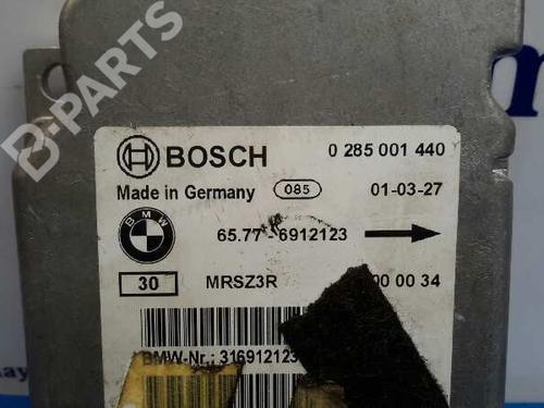 BP5930651M53 | ECU airbags BMW 3 (E46) 320 d BP5930651M53