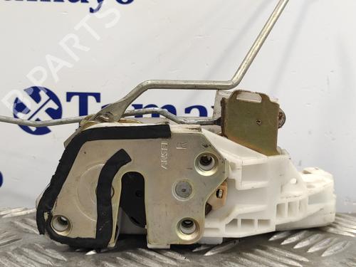 Front right lock MITSUBISHI PAJERO III (V7_W, V6_W) 3.2 Di-D (V68W) | BP8101661C97 