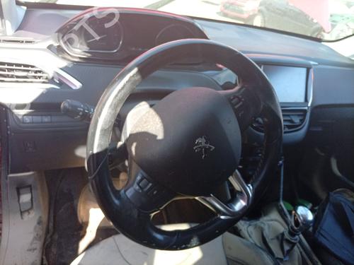 Used Steering wheel Steering wheel PEUGEOT 2008 I (CU_) 1.2 THP 130 / PureTech 130 (130 hp) 40298967 40298967