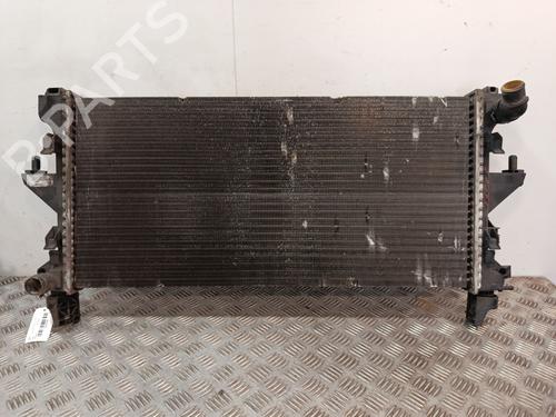 Used Water radiator Water radiator 37793531 37793531