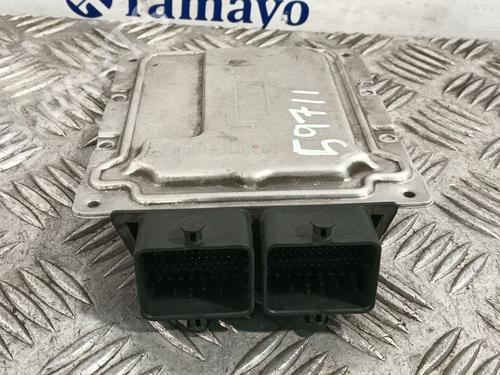 Engine control unit (ECU) FIAT 500 (312_) 1.2 (312AXA1A) | BP31611869M57 