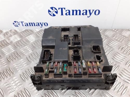 Used Fuse box PEUGEOT 307 (3A/C) 2.0 HDi 135 (136 hp) 8413429