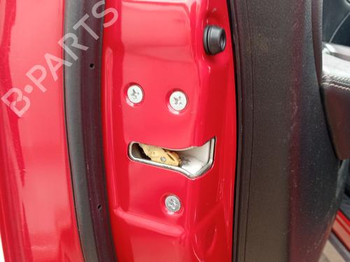 Serrure avant gauche Serrure avant gauche HONDA CIVIC VIII Hatchback (FN, FK) 2.2 CTDi (FK3) (140 hp) 34545157 34545157