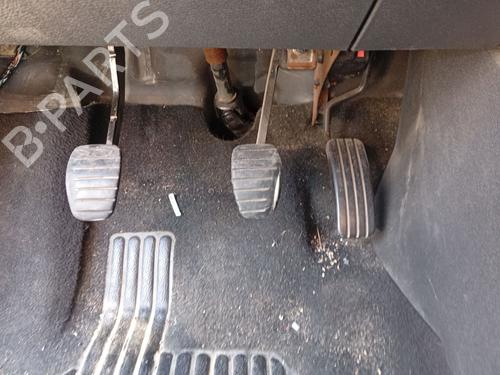koblingspedal koblingspedal RENAULT CLIO III (BR0/1, CR0/1) 1.5 dCi (75 hp) 36529938 36529938