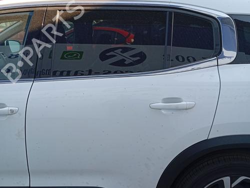 Dør venstre bagtil Dør venstre bagtil CITROËN C5 AIRCROSS (A_) 1.2 PureTech 130 (ARHNSJ) (131 hp) 37418265 37418265