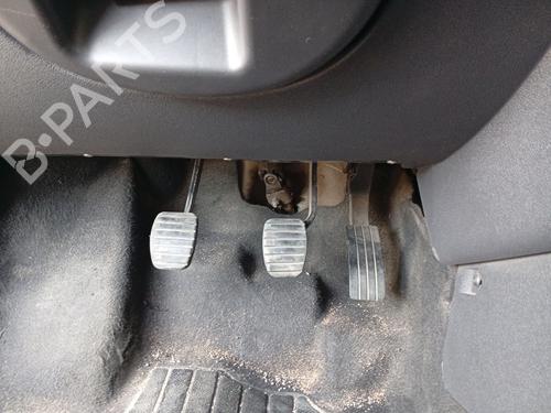 Pedal embrague Pedal embrague DACIA DUSTER (HS_) 1.2 TCe 125 (125 hp) 37537707 37537707
