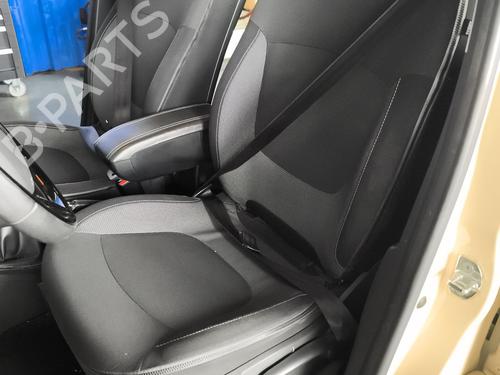 front-left-seatbelt-renault-captur-i-j5_-h5_-2013-39147981 main image