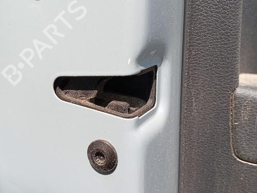 front-left-lock-audi-q2-gab-gag-2016-36597162 main image