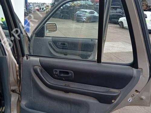 Rudehejsemekanisme Højre bagtil Rudehejsemekanisme Højre bagtil HONDA CR-V I (RD) 2.0 16V 4WD (RD1, RD3) (128 hp) 35895858 35895858