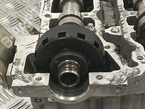 Cylinder head MERCEDES-BENZ E-CLASS (W212) E 350 CDI (212.023) | BP13738533M5 