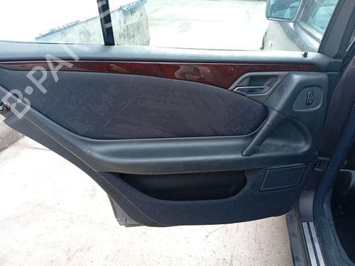 Bageste venstre beklædning Bageste venstre beklædning MERCEDES-BENZ E-CLASS (W210) E 280 (210.053) (193 hp) 35901556 35901556