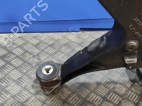 Right rear steering knuckle VW TRANSPORTER T5 Van (7HA, 7HH, 7EA, 7EH) 2.5 TDI | BP12826406M28 