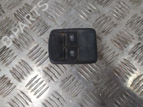Used Left front window switch Left front window switch DACIA DOKKER Box Body/MPV 1.5 dCi 75 / Blue dCi 75 (FEJW, FEAH) (75 hp) 32137434 32137434